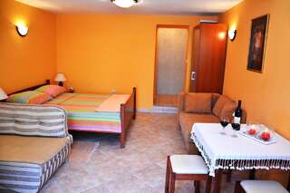 Апартаменты Apartments Tre Sorelle Котор Апартаменты-студио с видом на море-9