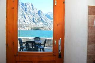 Апартаменты Apartments Tre Sorelle Котор Номер-студио с видом на море-25